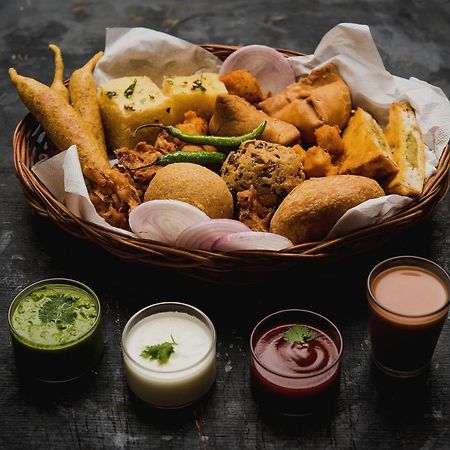 Hotel O Food Plaza Zirakpur Kültér fotó